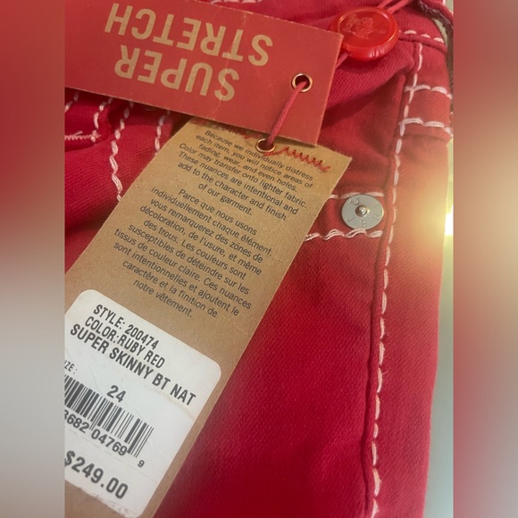 Red True Religion Jeans NWT - Picture 3 of 4